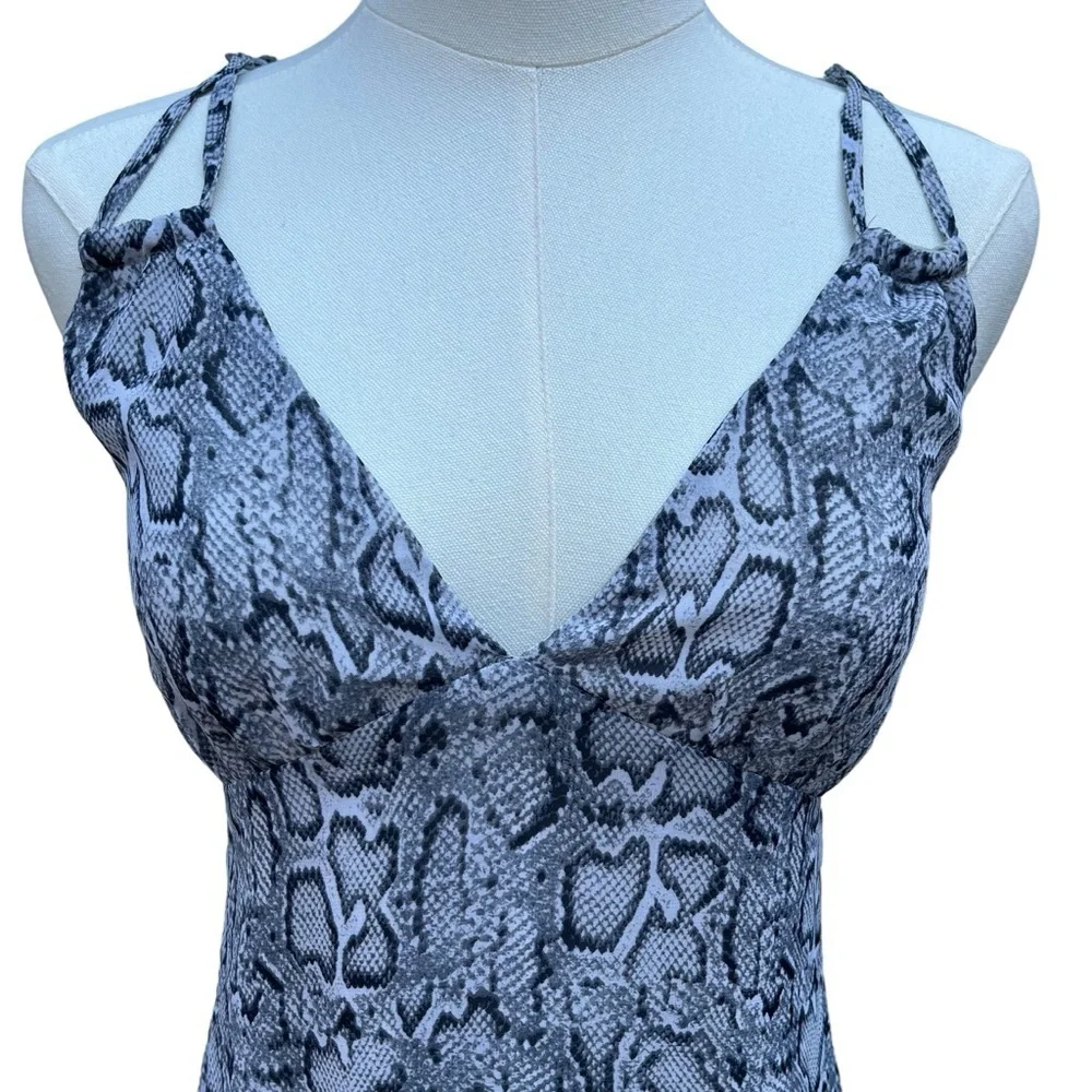 TOBI NWT Black and White Snakeskin Print Maxi Dress Size Small - Picture 3 of 15